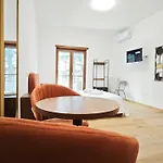 Urban Loft Апартаменты