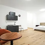 Urban Loft Апартаменты