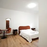 Urban Loft Апартаменты *
