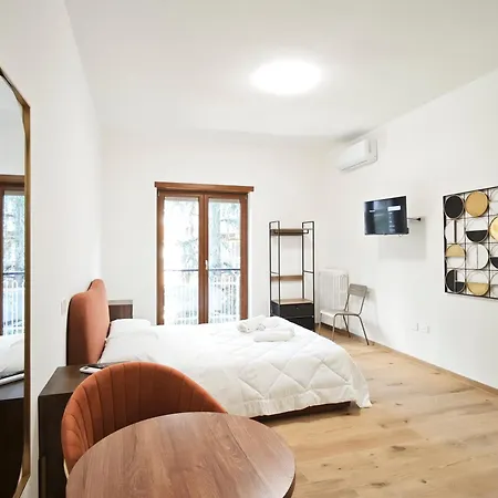 Urban Loft *