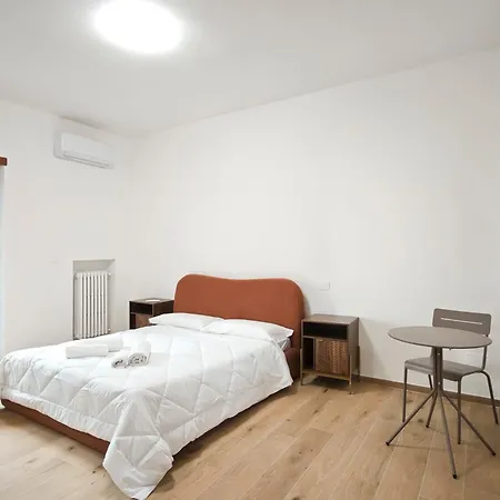 Urban Loft * בארי