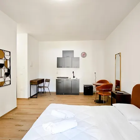 Urban Loft Appartement Bari