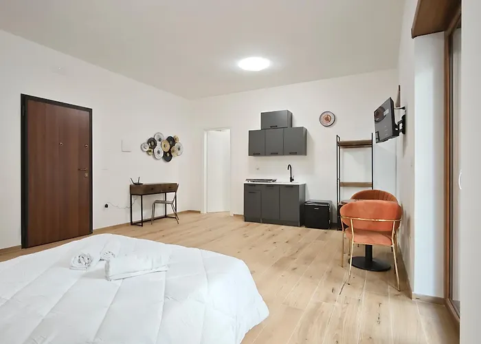 Urban Loft *